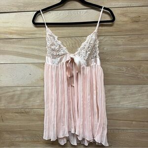 Victoria’s Secret vintage Y2K ruffle pleated lace baby doll slip dress in peach